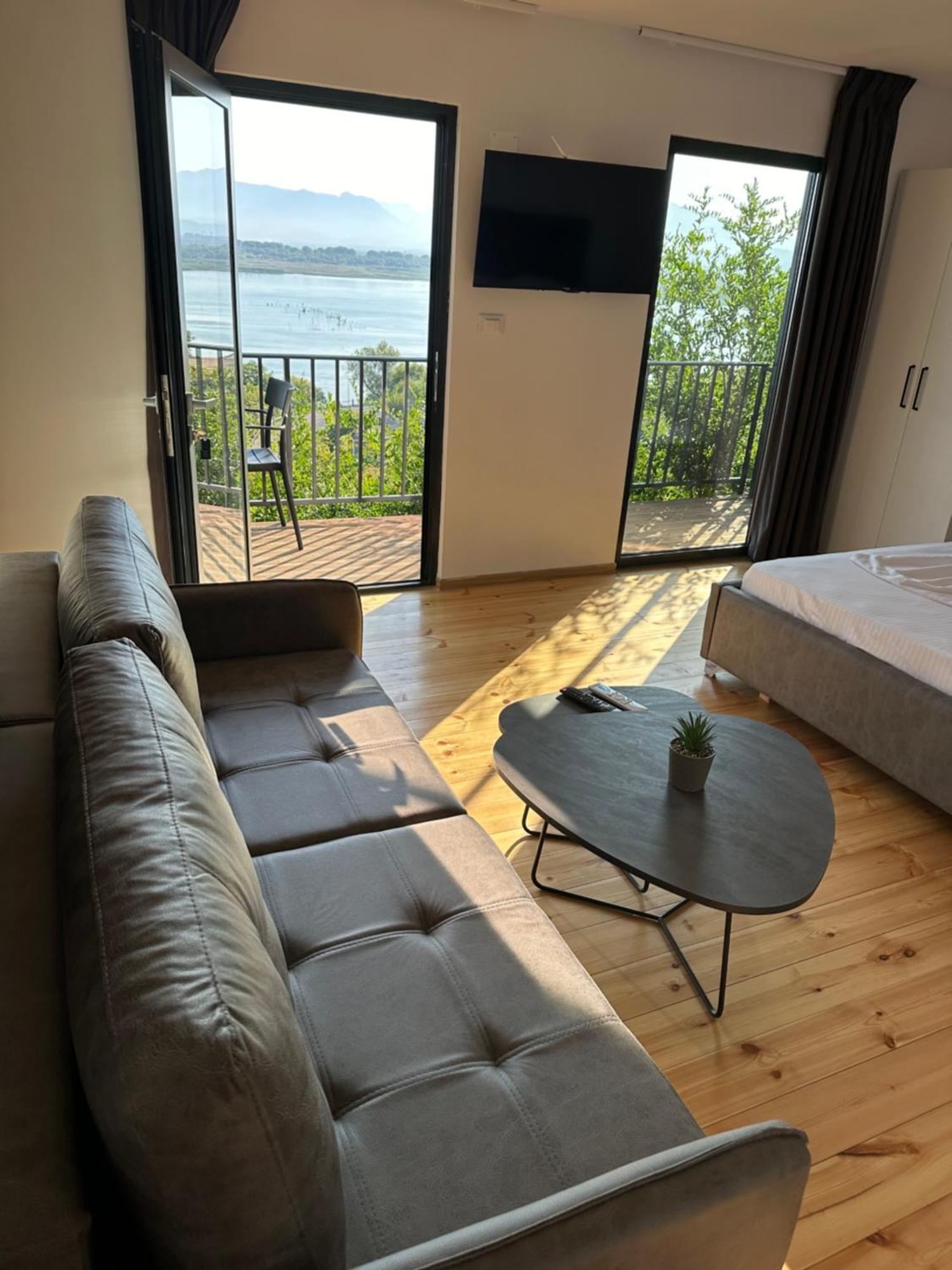 Lake Escape Villa Shiroke Shkodër Eksteriør billede